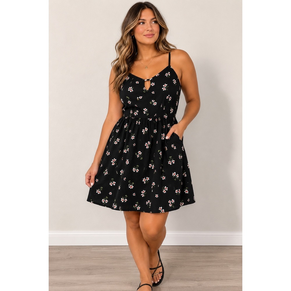 t.u.w. | Plus size Dress || 1X || Black Floral Smocked Back || Rayon Blend